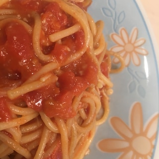 レンジでトマトパスタ